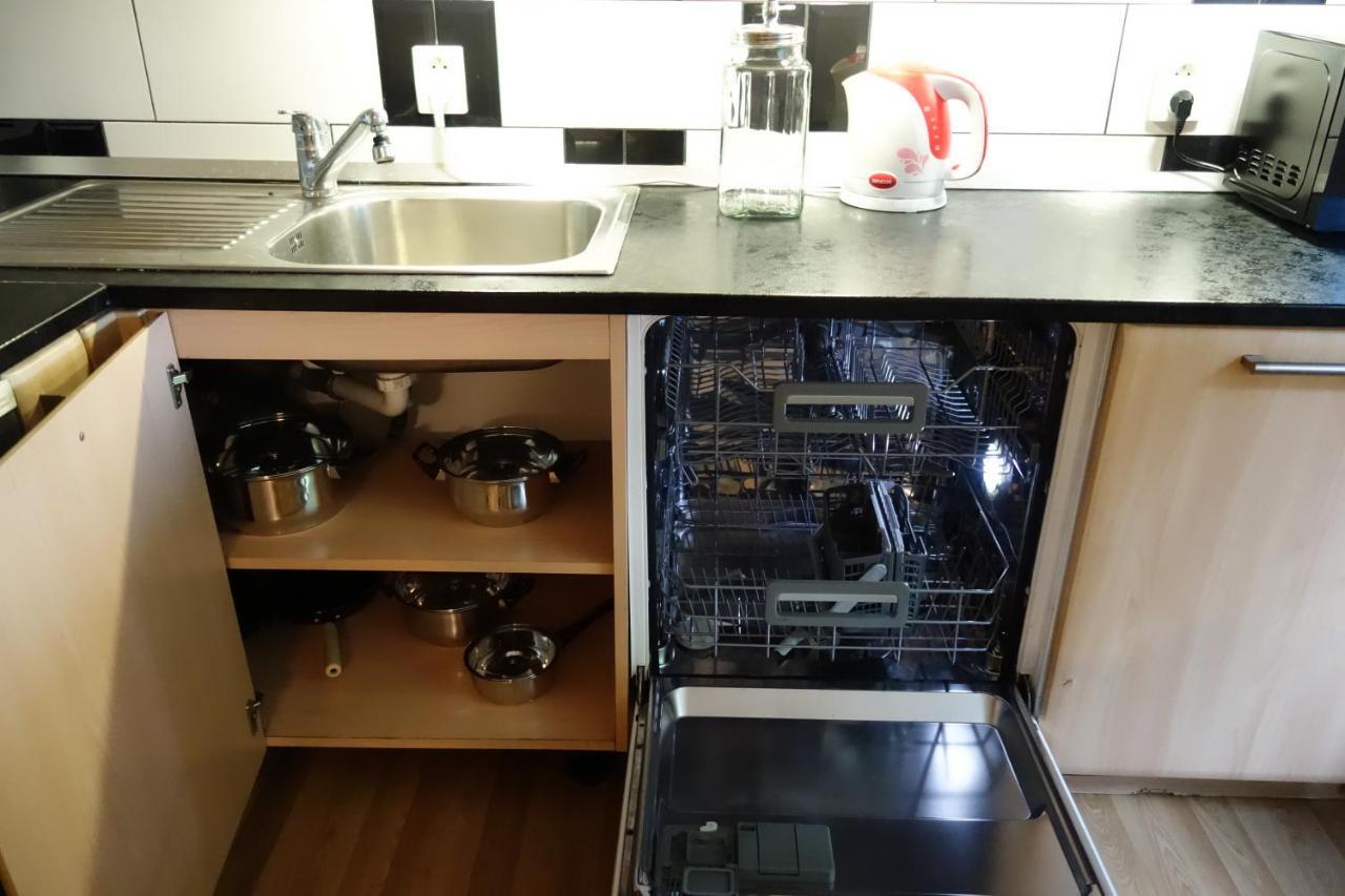 Apartman Hulin, Chrastany - Bily Εξωτερικό φωτογραφία