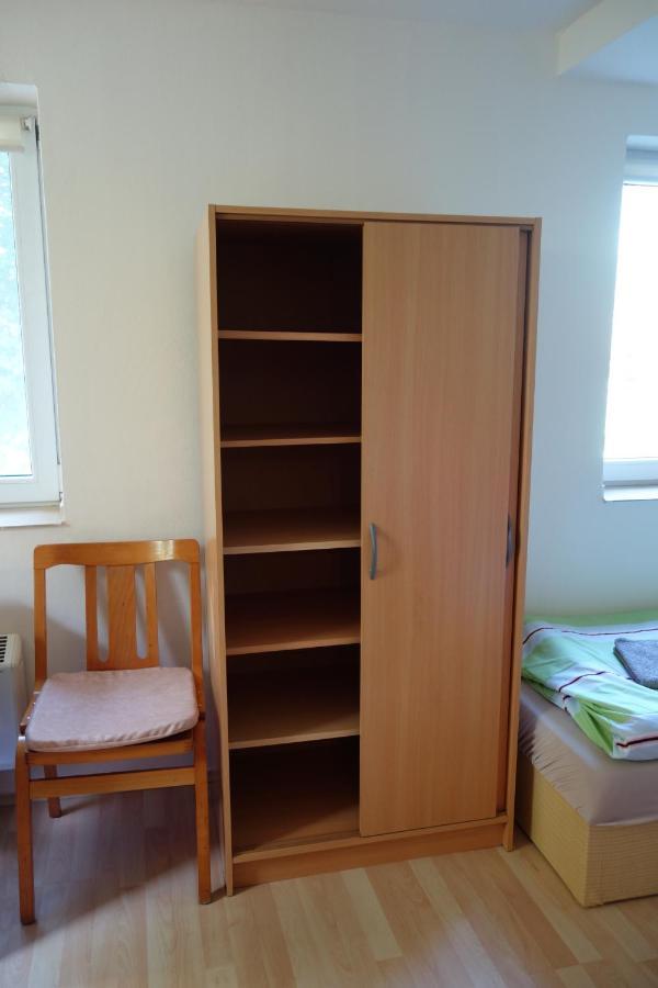 Apartman Hulin, Chrastany - Bily Εξωτερικό φωτογραφία